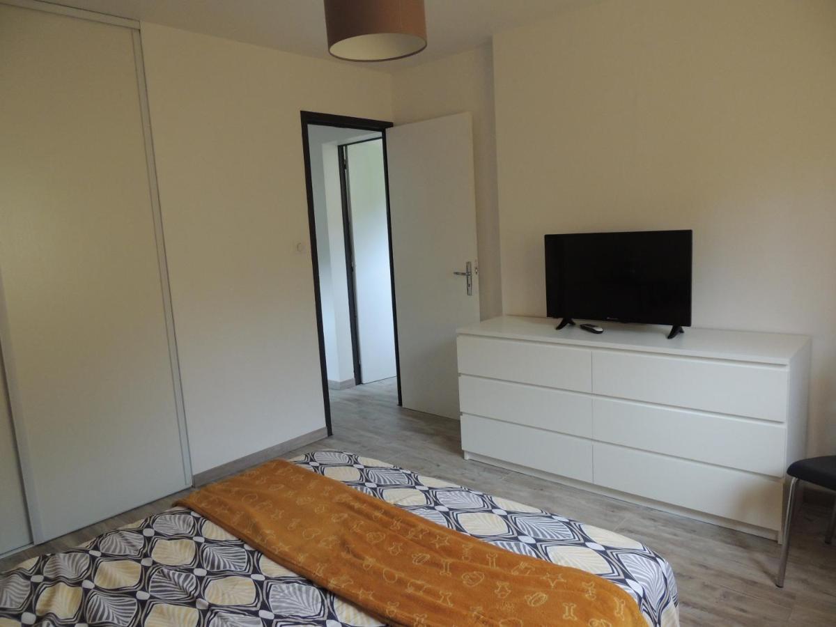Les Chataigniers Appartement Meuble Saint-Sebastien  Luaran gambar