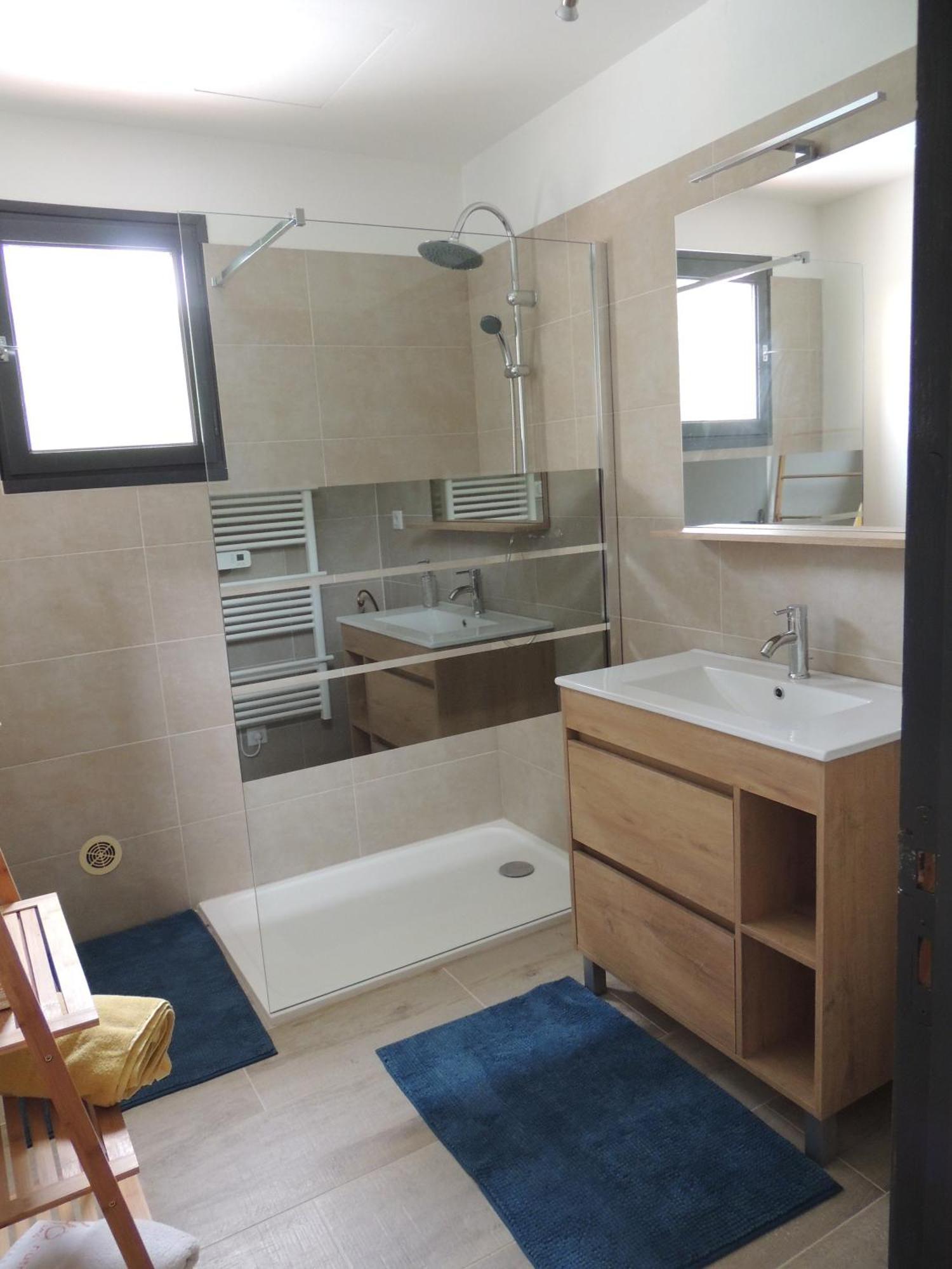 Les Chataigniers Appartement Meuble Saint-Sebastien  Luaran gambar