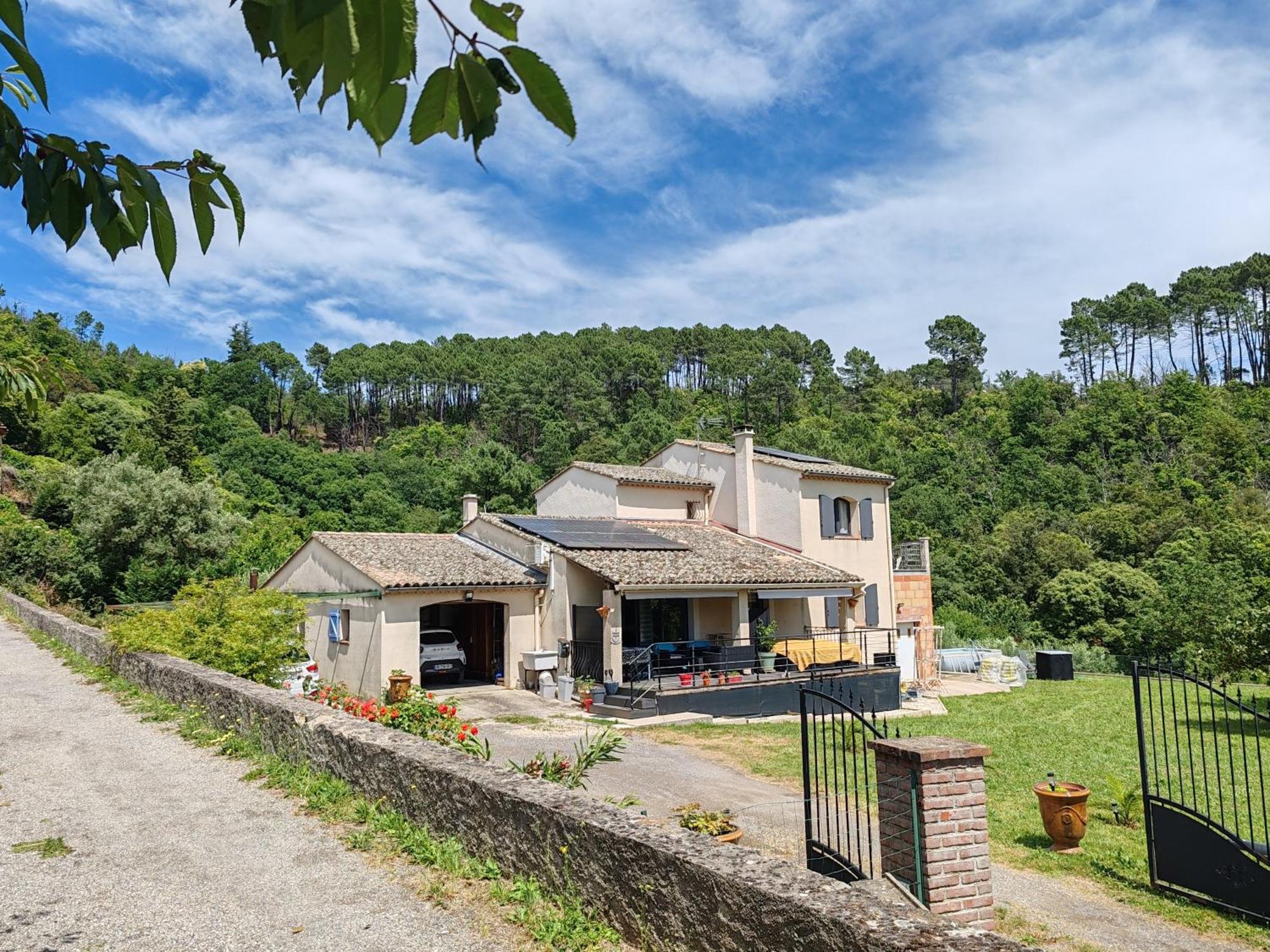 Les Chataigniers Appartement Meuble Saint-Sebastien  Luaran gambar